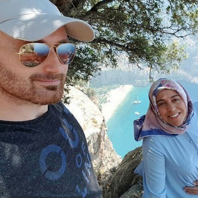 hakan-aysal-selfie-moglie-omicidio